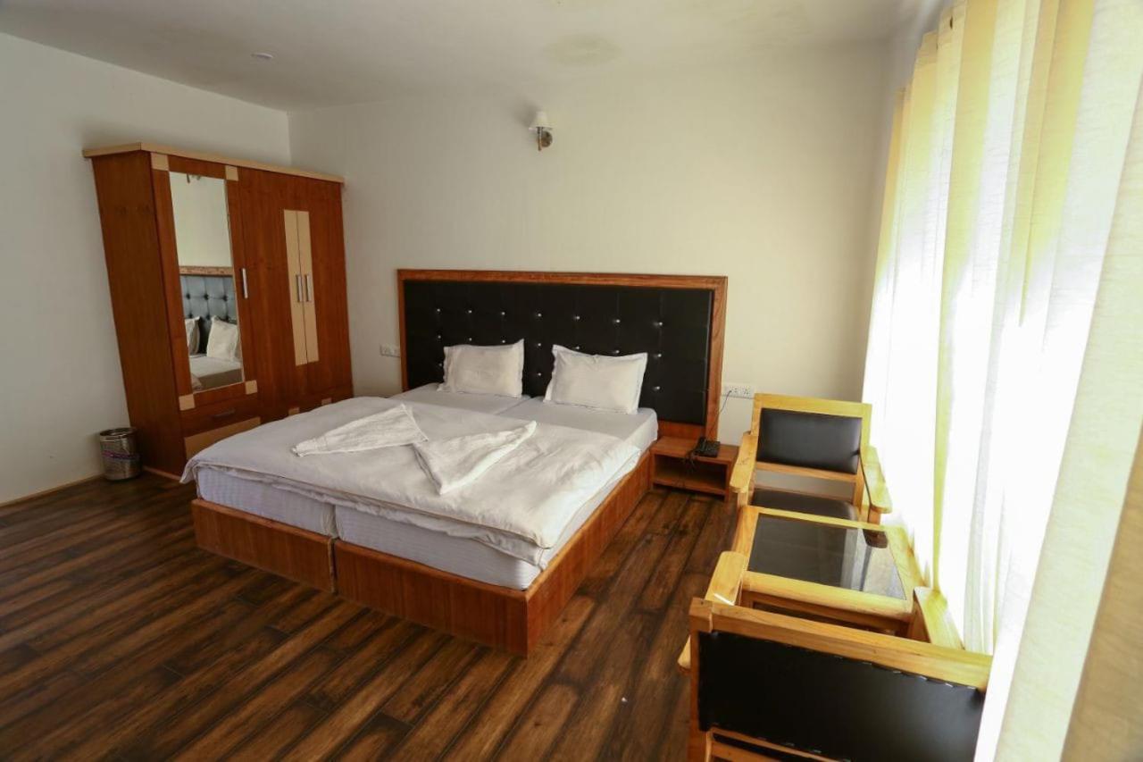 Hotel Om Ladakh Leh Dış mekan fotoğraf