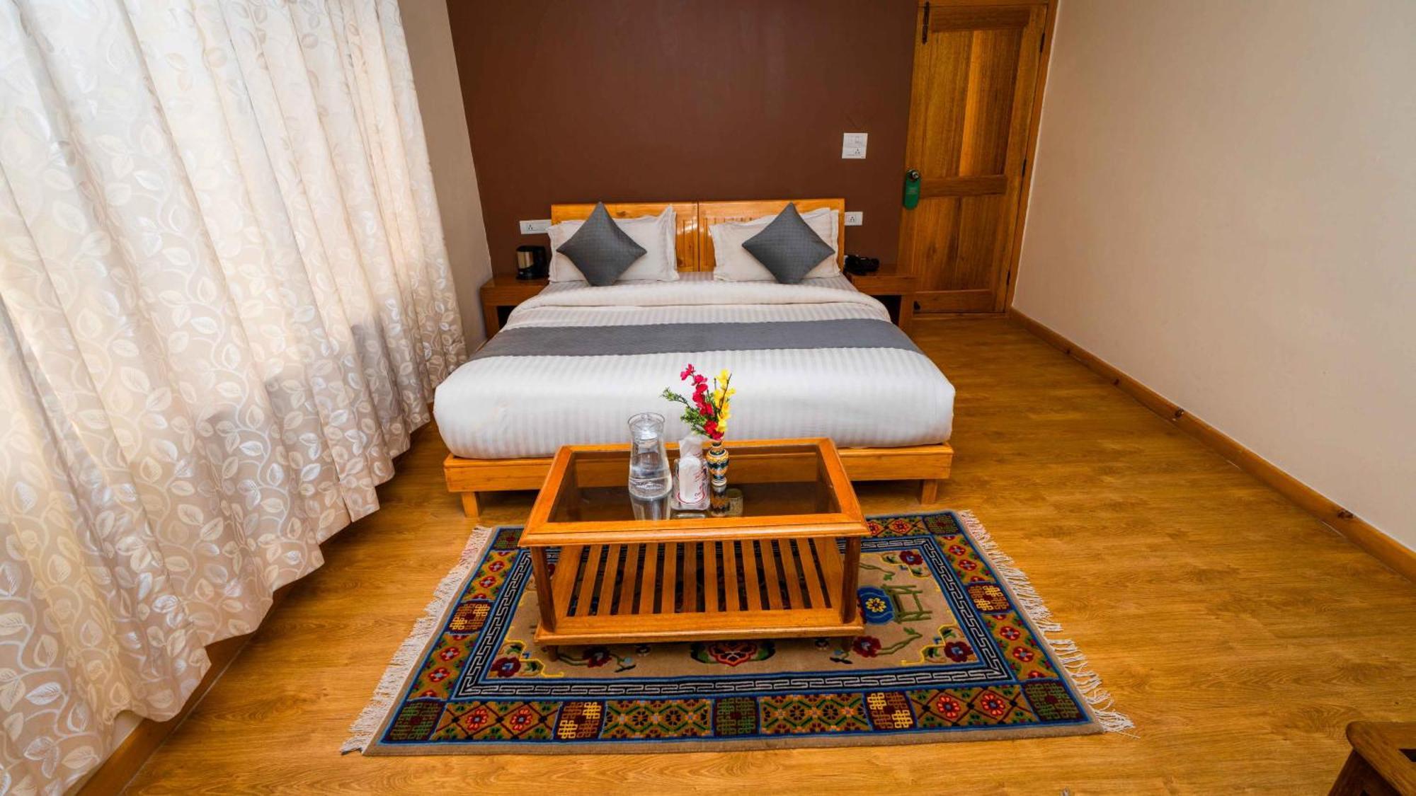 Hotel Om Ladakh Leh Dış mekan fotoğraf