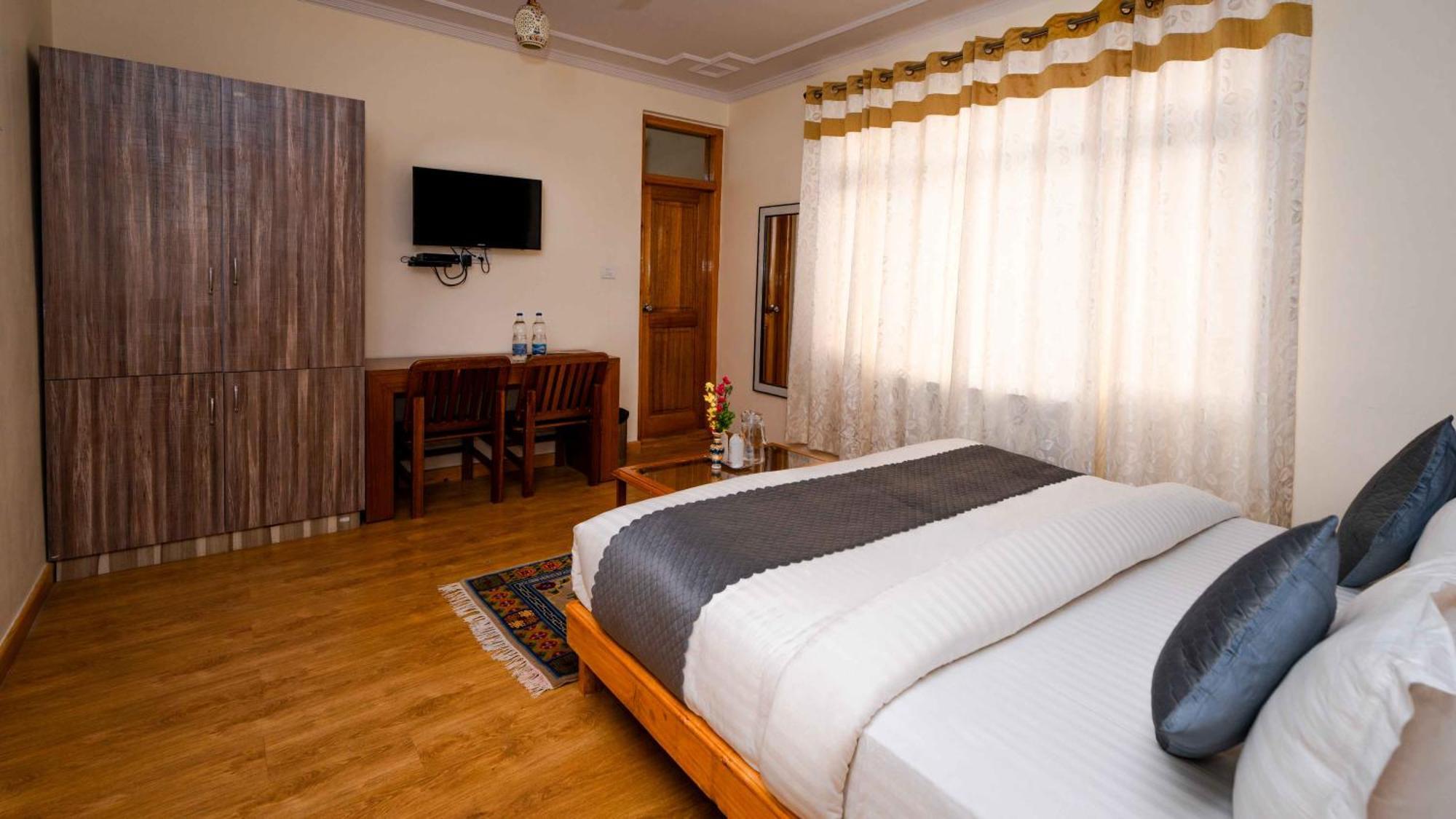 Hotel Om Ladakh Leh Dış mekan fotoğraf