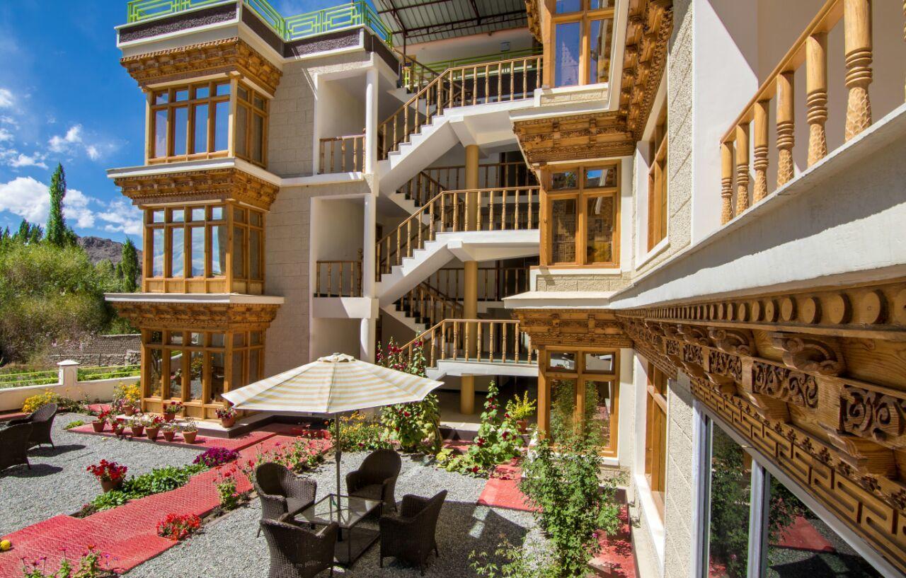Hotel Om Ladakh Leh Dış mekan fotoğraf